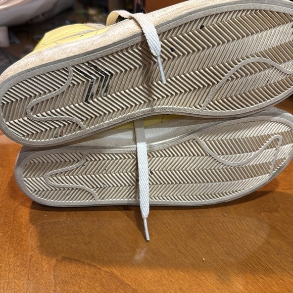 Nike Yellow High Top Sneakers CZ 0363–700 size 8.5 - Picture 4 of 4